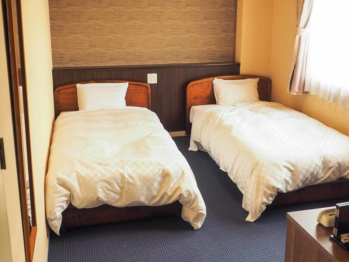 Tosu Hotel Komatsusou Buitenkant foto